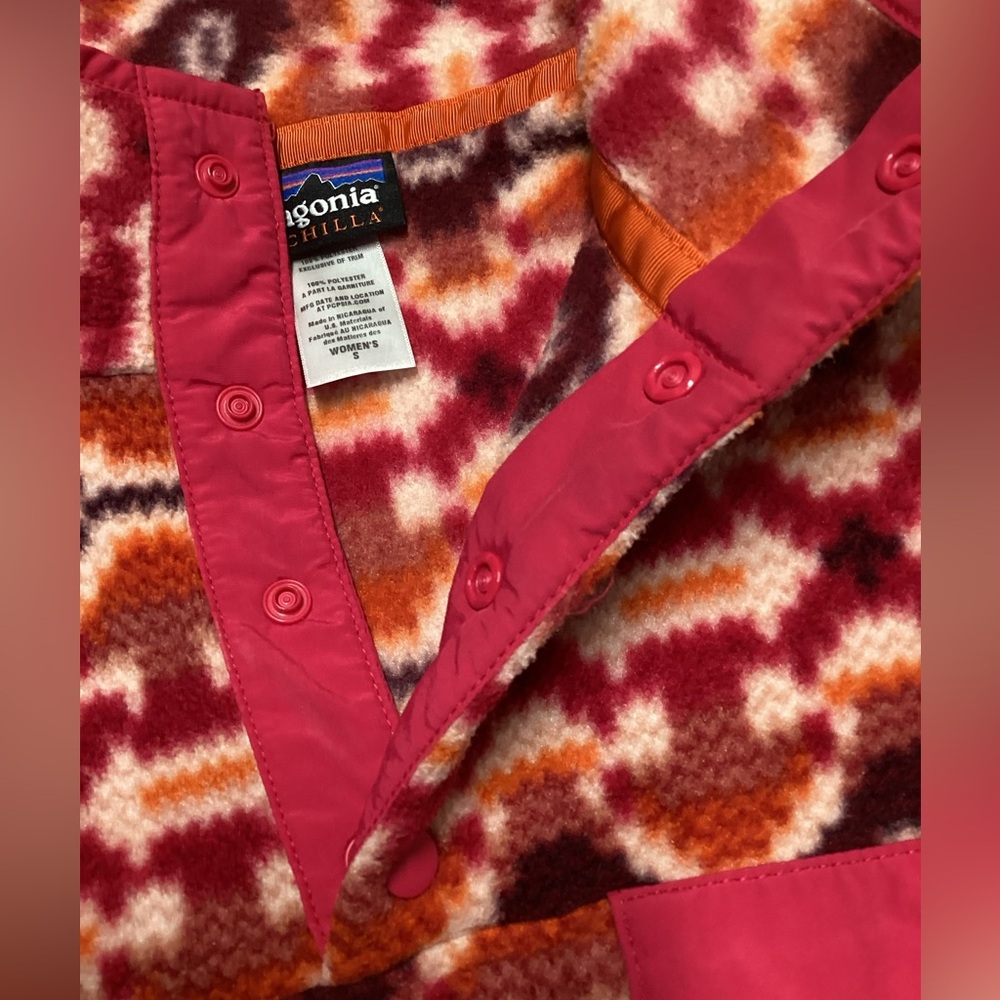 Patagonia Synchilla quarter snap pullover Pink and orange Aztec Print Size Small - Picture 5 of 8